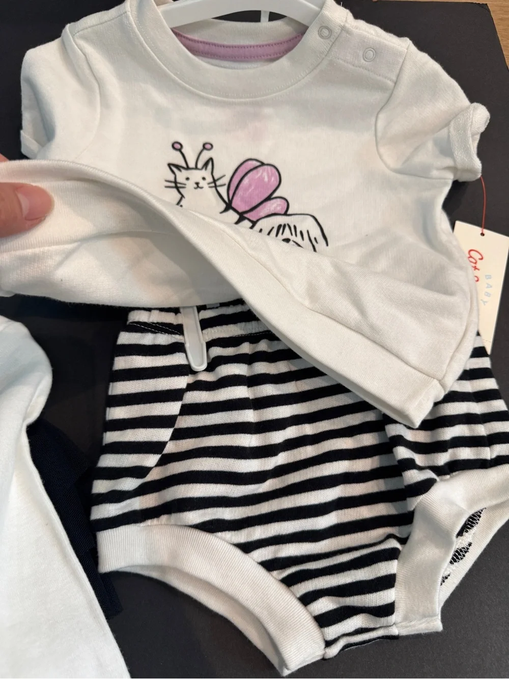 NWT Halloween Baby outfits Sz 6-9Months Cat and Jack, Carters